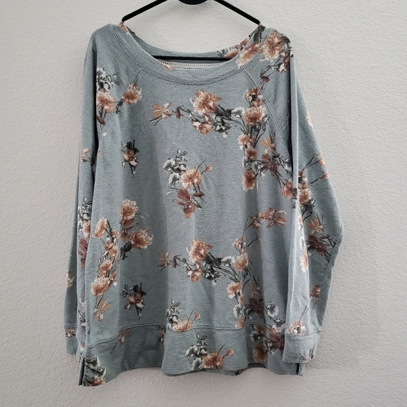 Maurices Floral Print Top - Picture 2 of 5